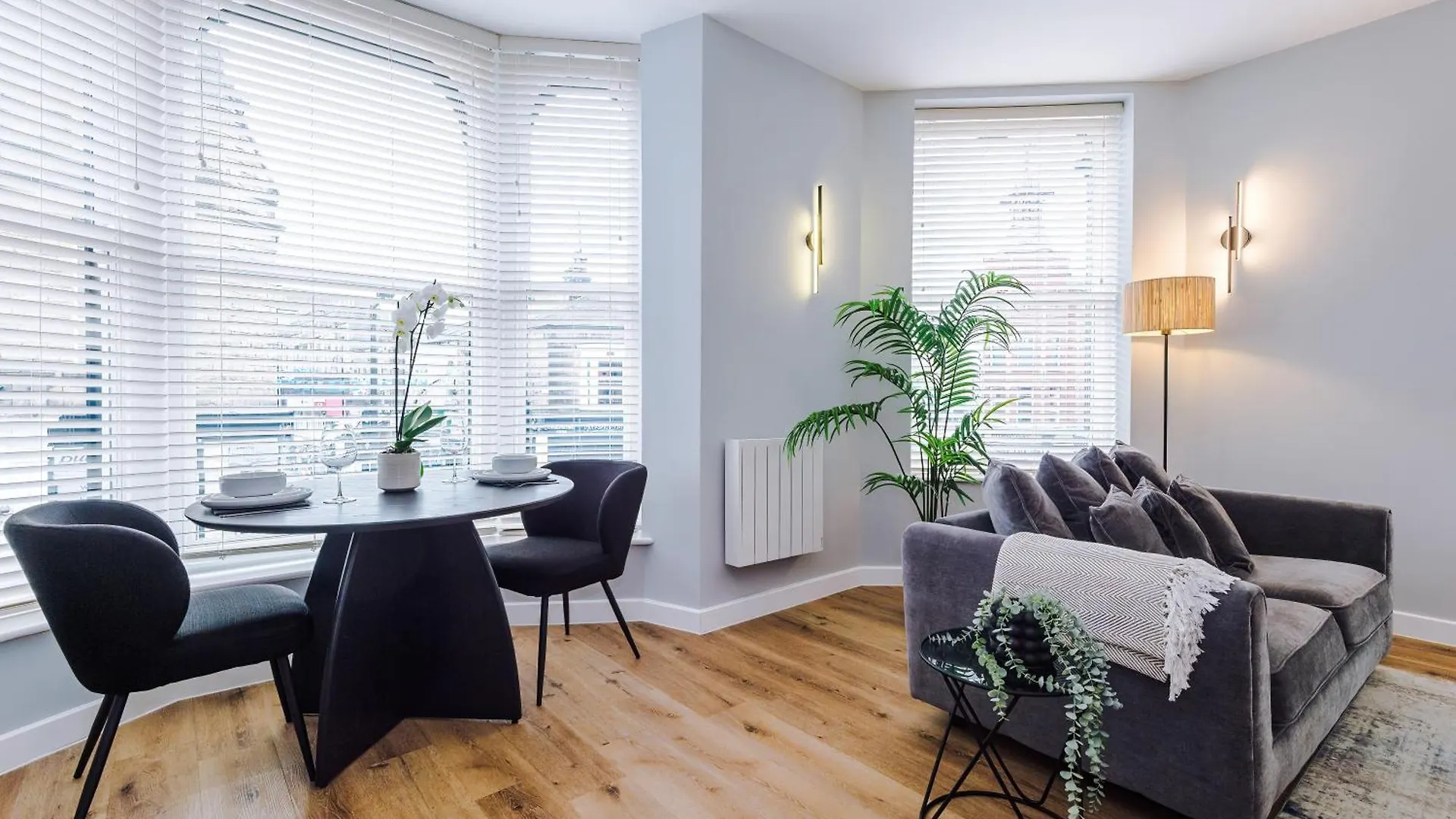 Harrogate House Apt 1 - Cheltenham Parade View United Kingdom