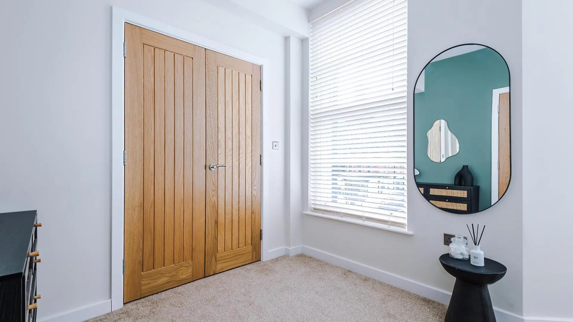 Harrogate House Apt 1 - Cheltenham Parade View